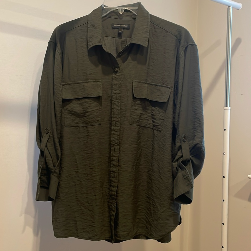 Banana Republic Olive Green Button Down Shirt With Roll Up Sleeves